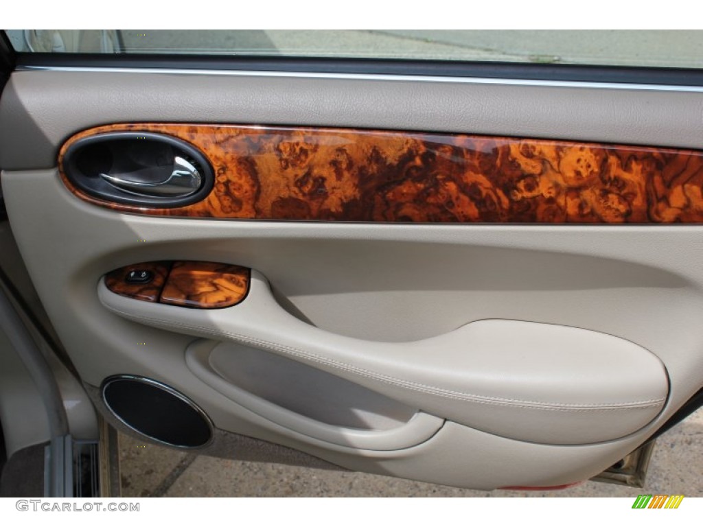 1998 Jaguar XJ XJ8 Oatmeal Door Panel Photo #81567181