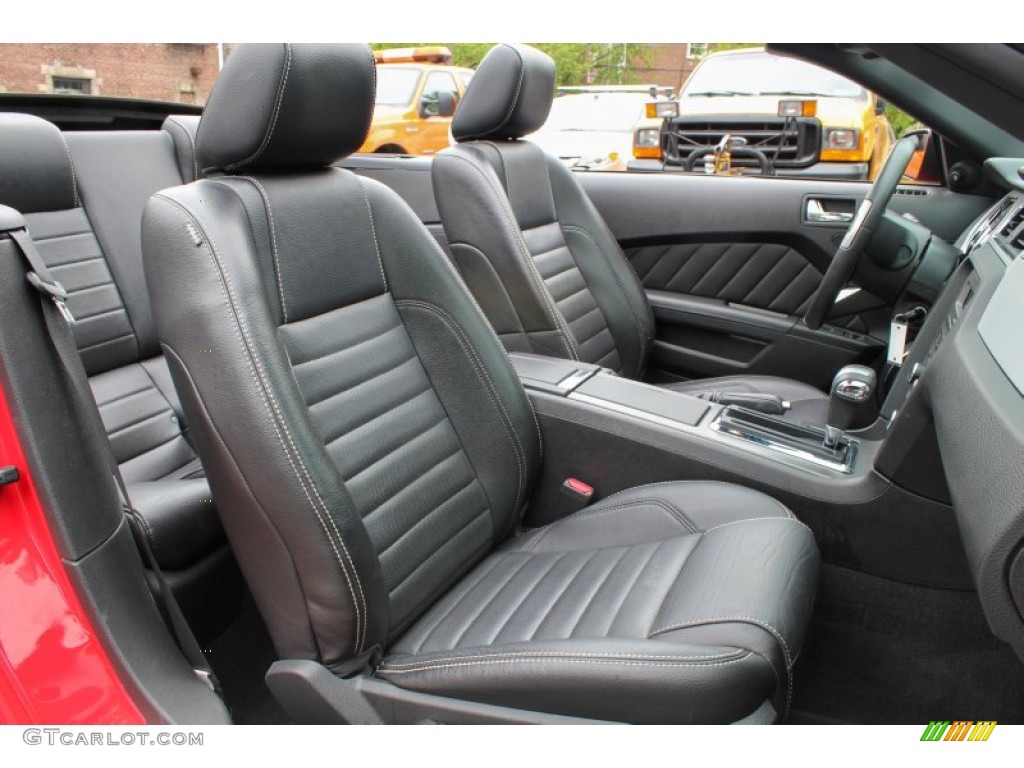 Charcoal Black Interior 2010 Ford Mustang V6 Premium Convertible Photo #81568100