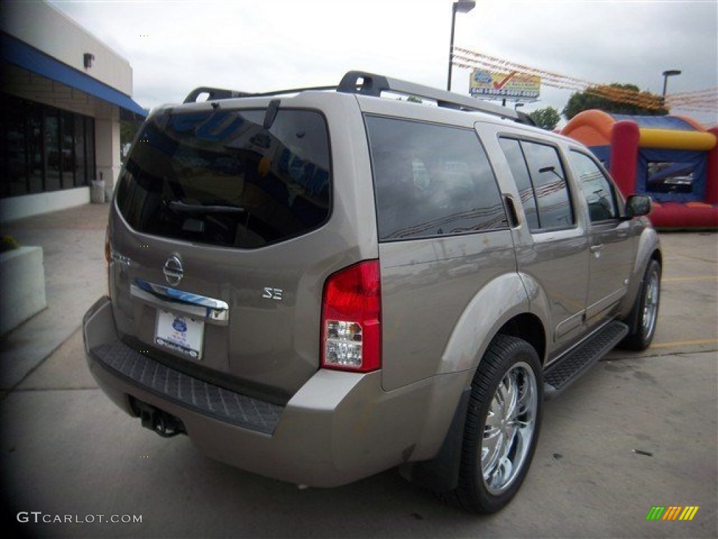 2008 Pathfinder SE V8 - Desert Stone / Graphite photo #8