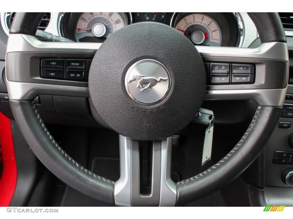 2010 Ford Mustang V6 Premium Convertible Steering Wheel Photos