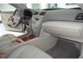 Aloe Green Metallic - Camry XLE Photo No. 15
