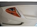 Aloe Green Metallic - Camry XLE Photo No. 16