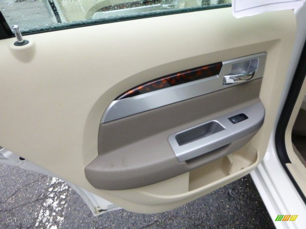 2007 Chrysler Sebring Limited Sedan Medium Pebble Beige/Cream Door Panel Photo #81568557