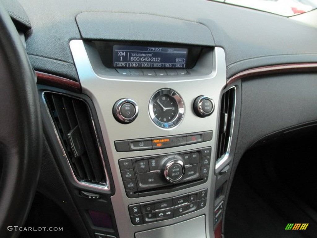 2009 Cadillac CTS Sedan Controls Photo #81569019