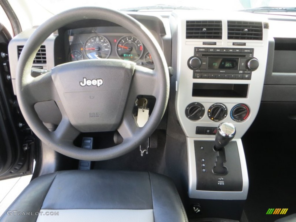 2008 Jeep Patriot Sport Dark Slate Gray Dashboard Photo #81569546