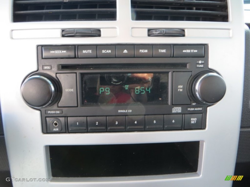 2008 Jeep Patriot Sport Audio System Photos