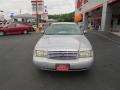 2002 Silver Frost Metallic Ford Crown Victoria   photo #2