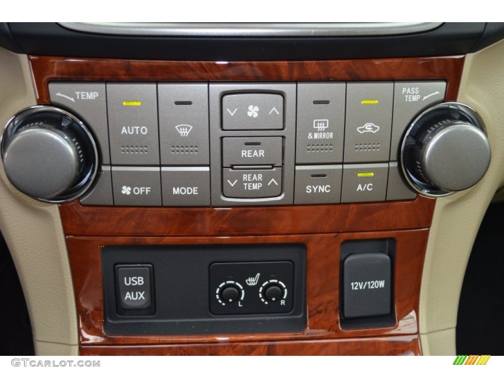 2013 Toyota Highlander Limited Controls Photo #81570736
