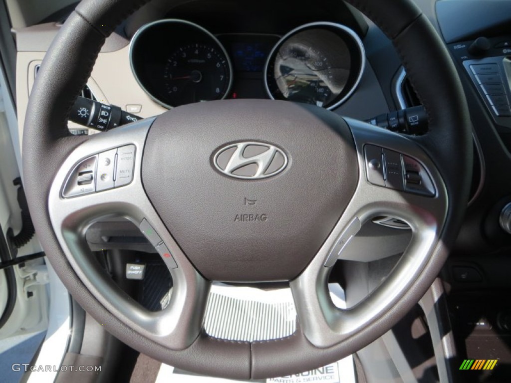 2013 Hyundai Tucson Limited Taupe Steering Wheel Photo #81578112