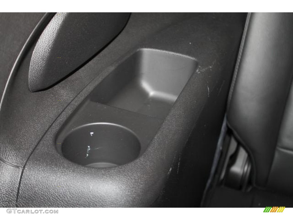 2007 Outlook XR AWD - Charcoal Black / Black photo #51