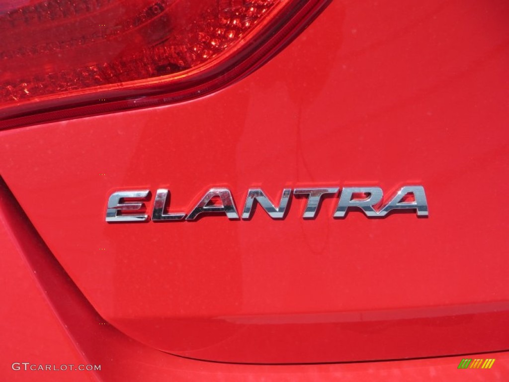 2013 Hyundai Elantra GT Marks and Logos Photo #81581373