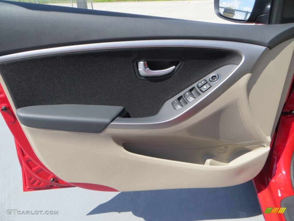 2013 Elantra GT - Volcanic Red / Beige photo #21
