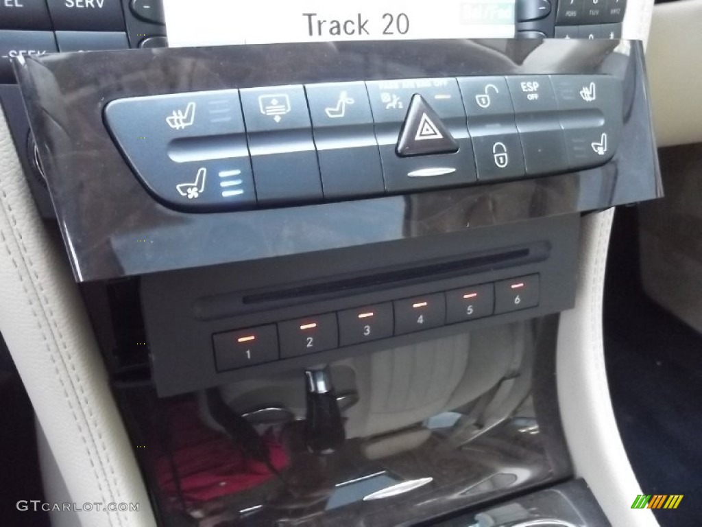 2008 CLS 550 - Arctic White / Cashmere Beige photo #25