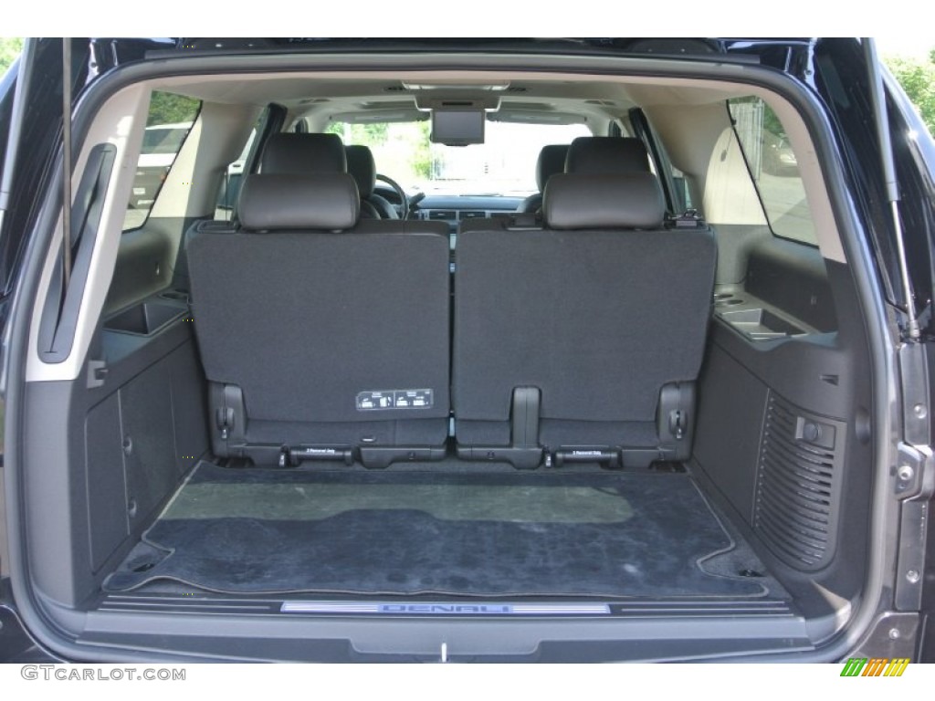 2013 GMC Yukon XL Denali AWD Trunk Photos