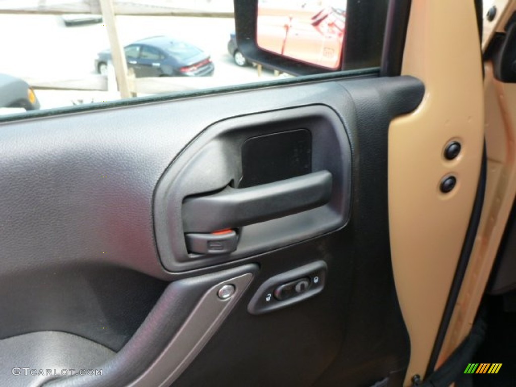 2013 Wrangler Sport S 4x4 - Dune Beige / Black photo #15