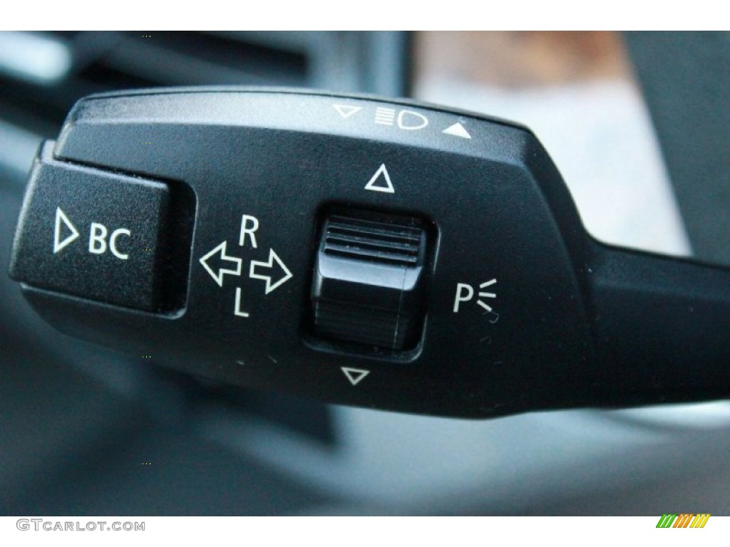 2007 BMW X5 4.8i Controls Photo #81594554