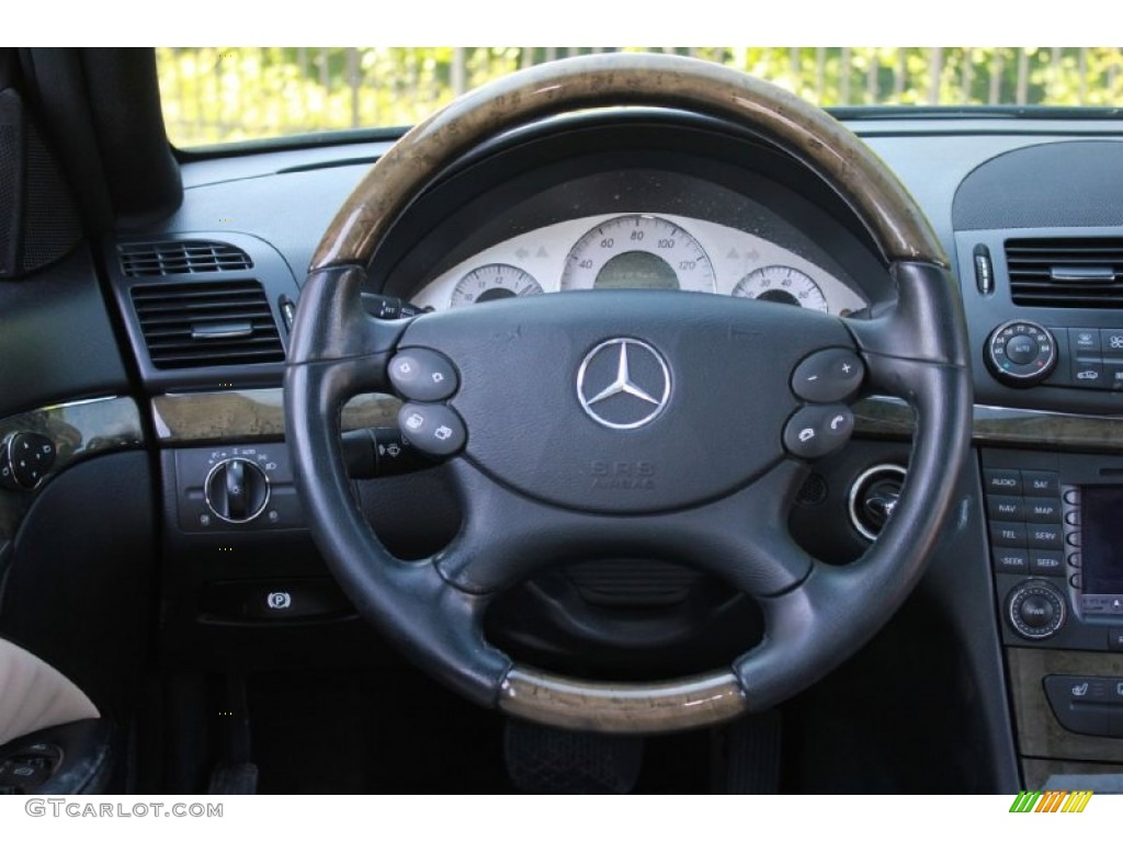 2007 Mercedes-Benz E 350 Sedan Black/Sahara Beige Steering Wheel Photo #81595455