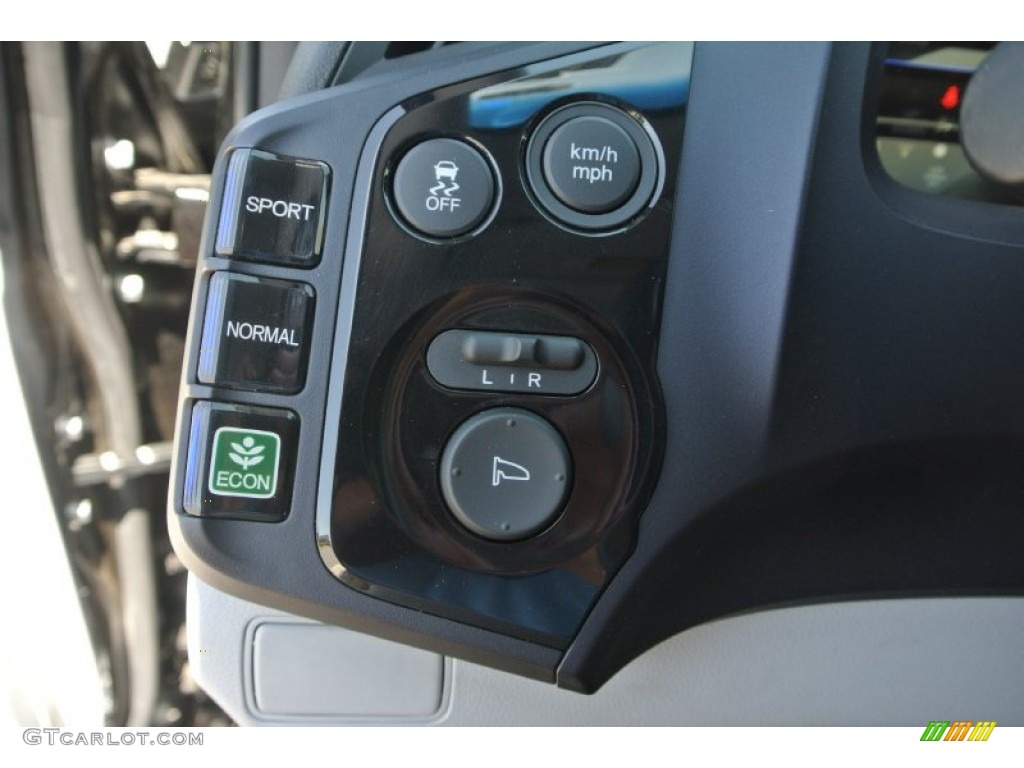 2011 Honda CR-Z EX Sport Hybrid Controls Photo #81595692