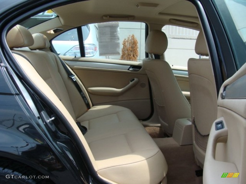 2002 3 Series 325xi Sedan - Jet Black / Sand photo #13
