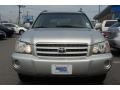 Millennium Silver Metallic - Highlander V6 Photo No. 2