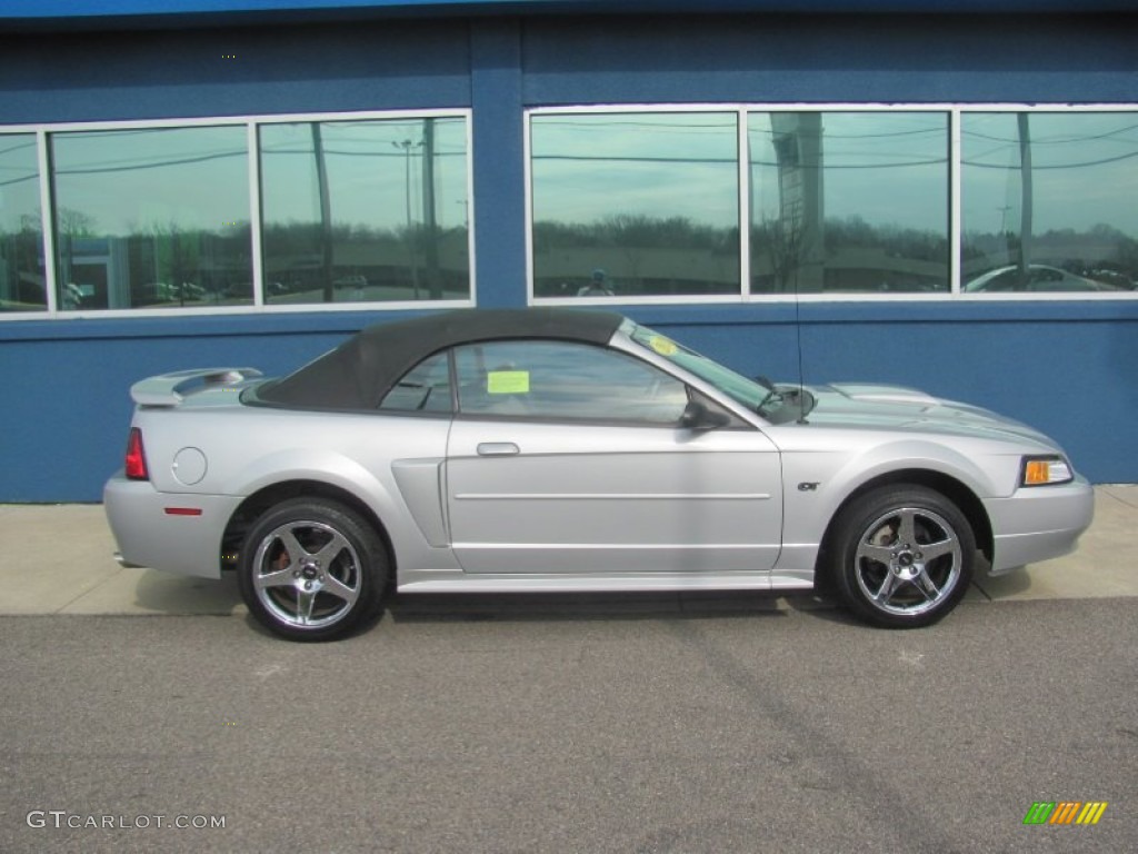 2002 Mustang GT Convertible - Satin Silver Metallic / Medium Graphite photo #11