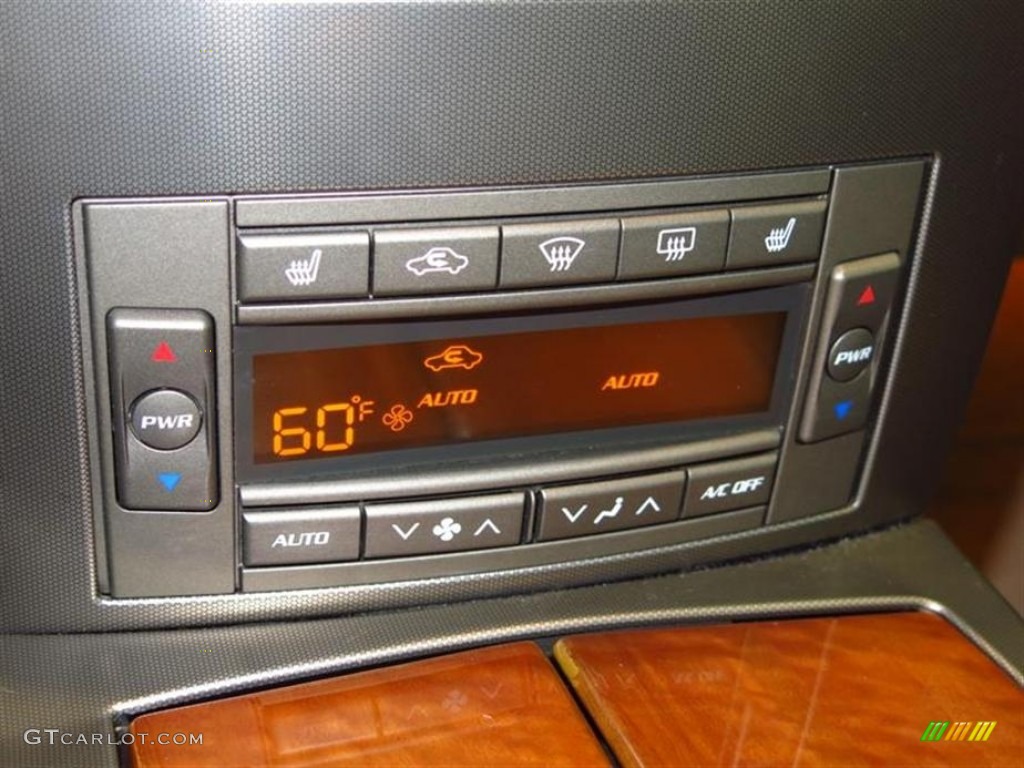 2004 Cadillac XLR Roadster Controls Photo #81597600