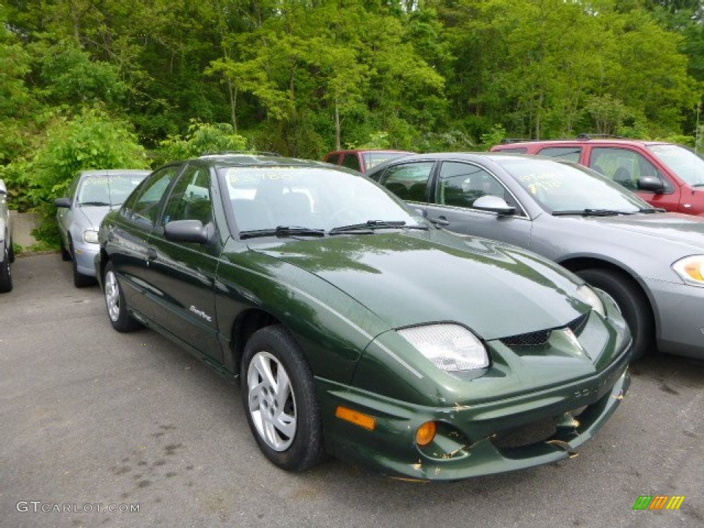 2000 Sunfire SE Sedan - Spruce Green Metallic / Graphite photo #1