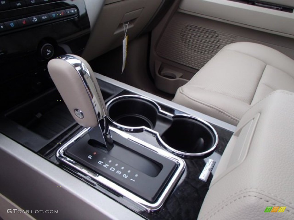 2013 Ford Expedition Limited 4x4 Transmission Photos