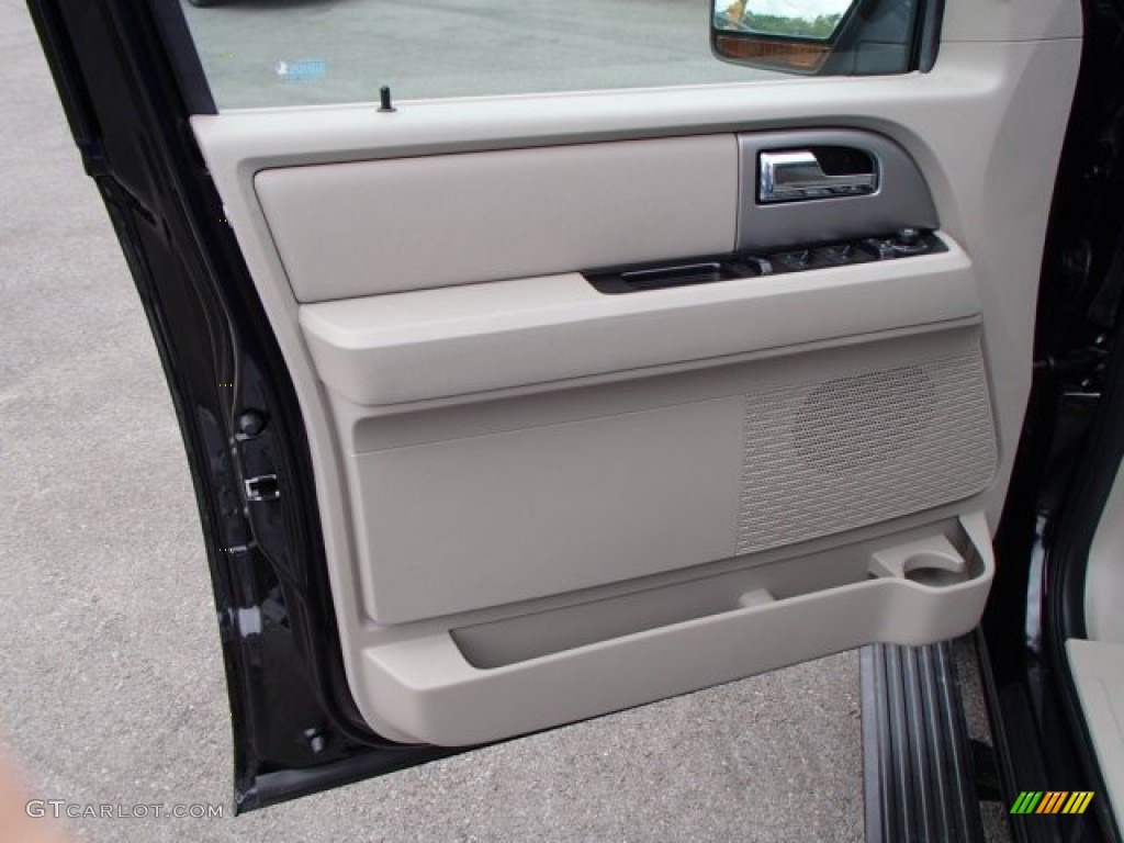 2013 Ford Expedition EL Limited 4x4 Stone Door Panel Photo #81600335