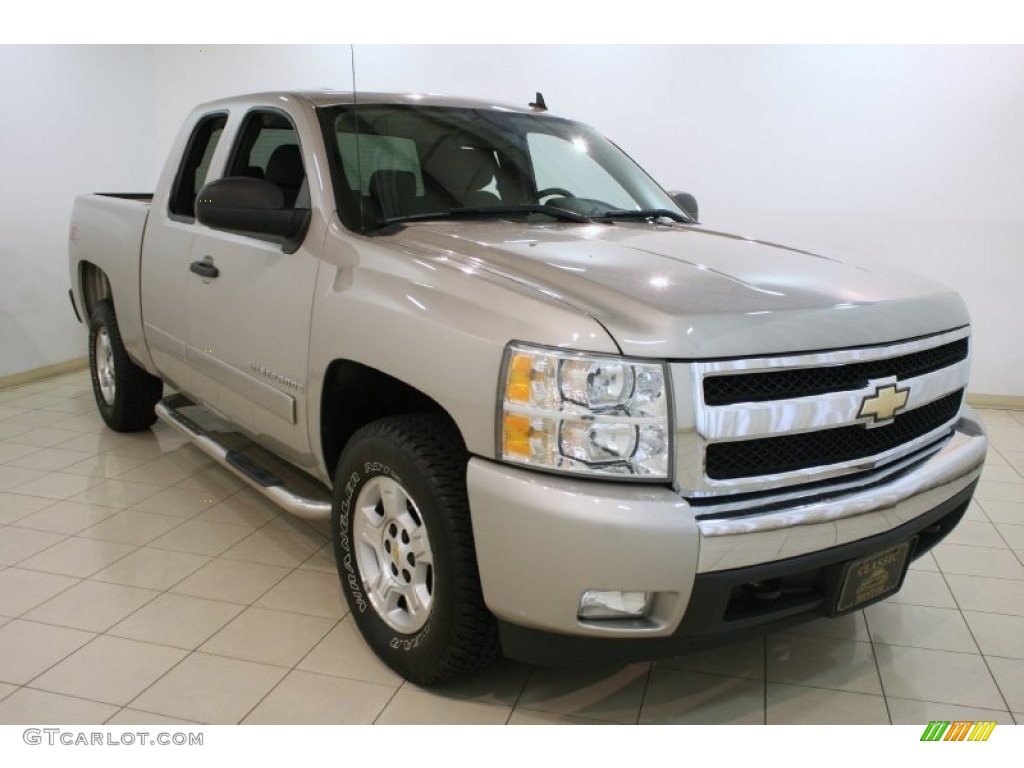 2008 Silverado 1500 LT Extended Cab 4x4 - Silver Birch Metallic / Ebony photo #1
