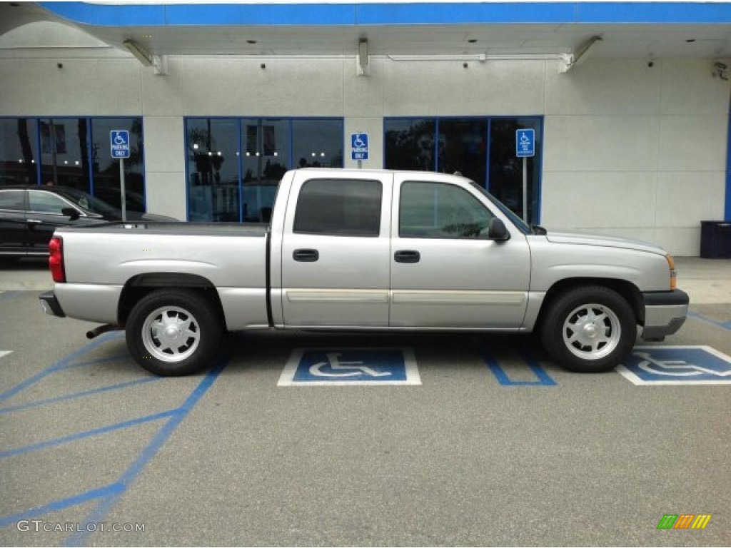 2005 Silverado 1500 LS Crew Cab - Silver Birch Metallic / Dark Charcoal photo #2