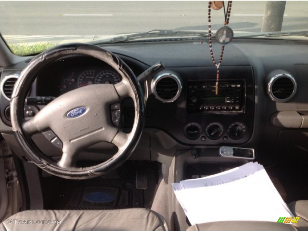 2003 Expedition XLT - Silver Birch Metallic / Flint Grey photo #6