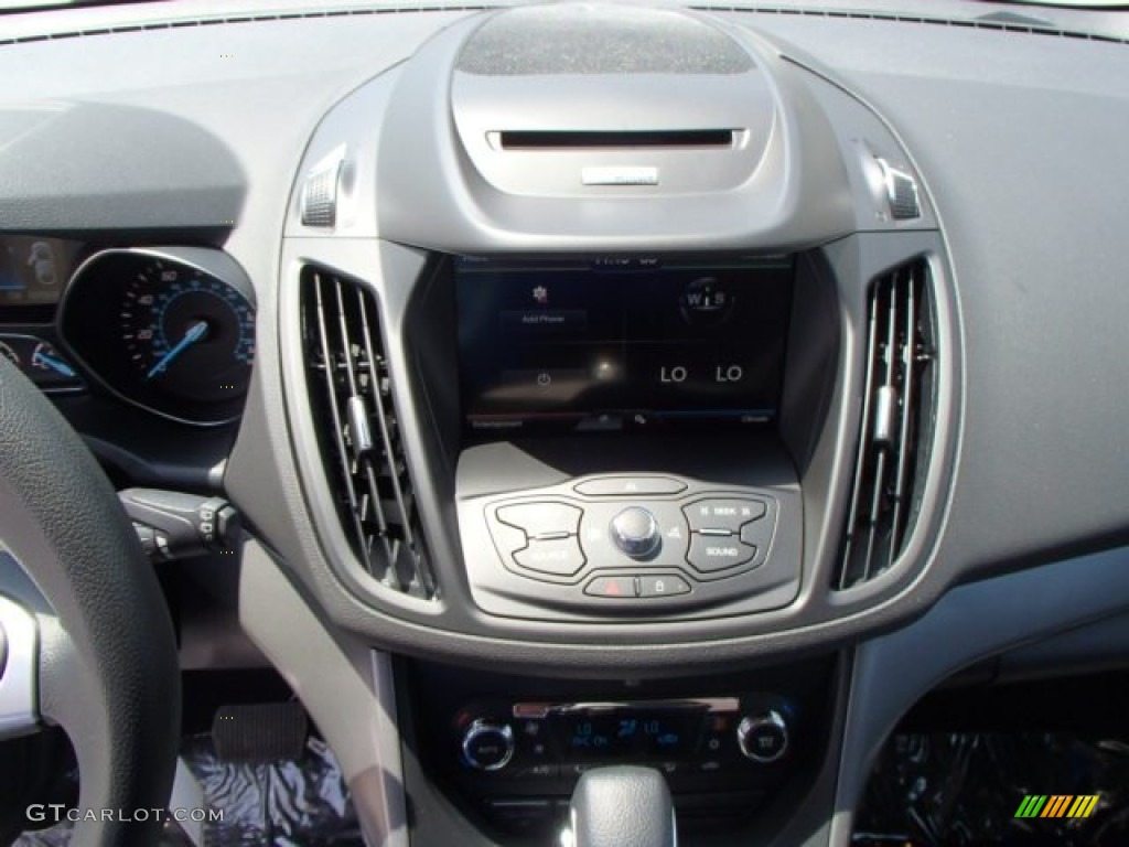 2013 Escape SE 2.0L EcoBoost 4WD - Oxford White / Charcoal Black photo #16