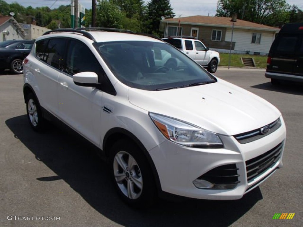 2013 Escape SE 2.0L EcoBoost 4WD - Oxford White / Charcoal Black photo #3