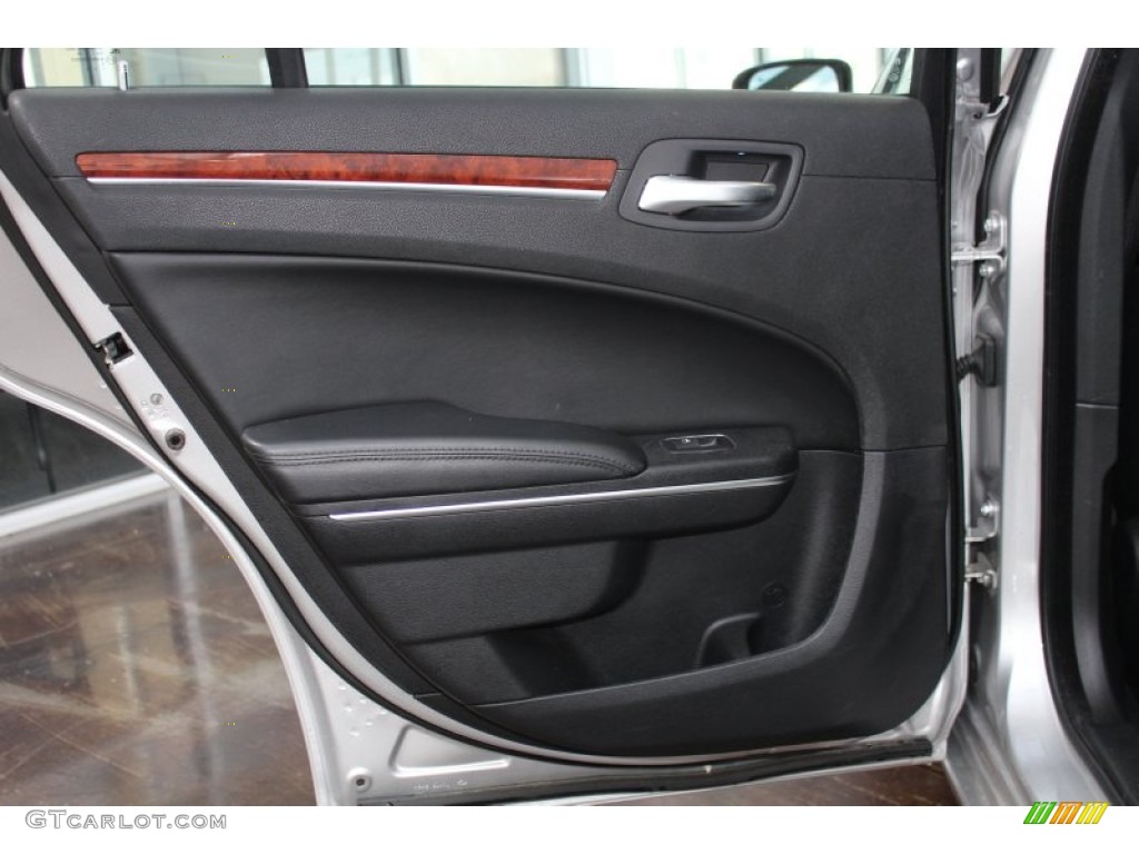 2012 300 Limited - Bright Silver Metallic / Black photo #19