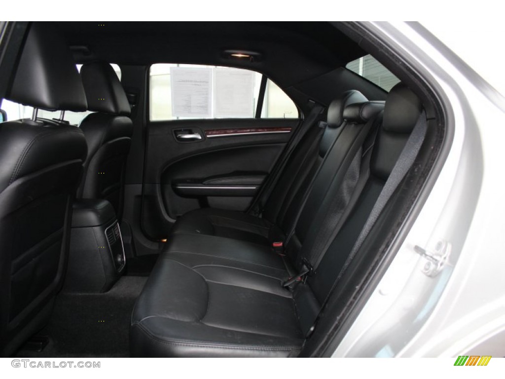 2012 300 Limited - Bright Silver Metallic / Black photo #20