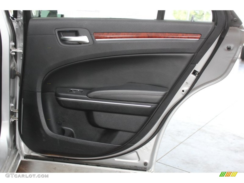 2012 300 Limited - Bright Silver Metallic / Black photo #21