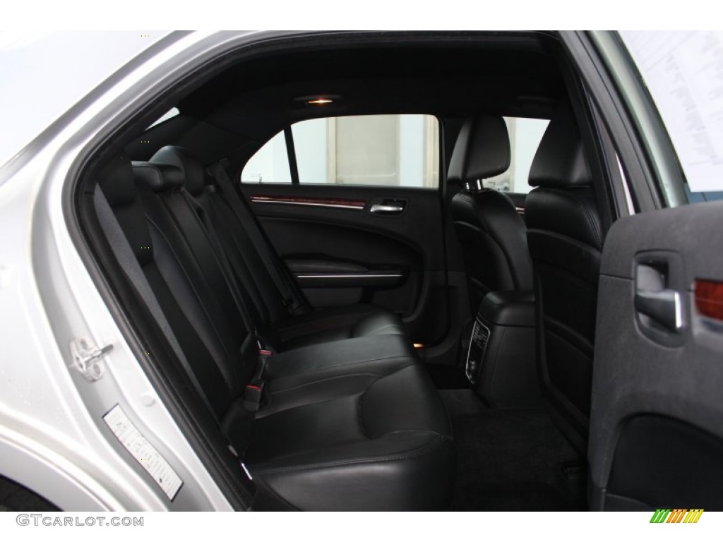 2012 300 Limited - Bright Silver Metallic / Black photo #22