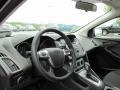 Black - Focus SE Sedan Photo No. 10
