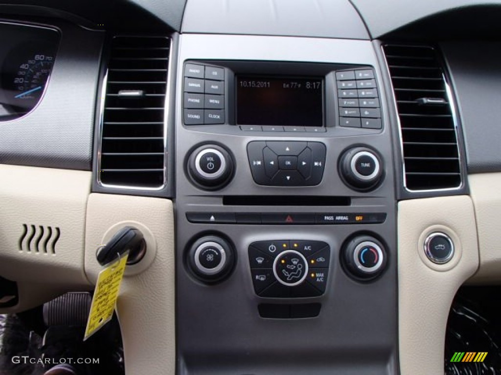 2013 Taurus SE - Kodiak Brown Metallic / Dune photo #17