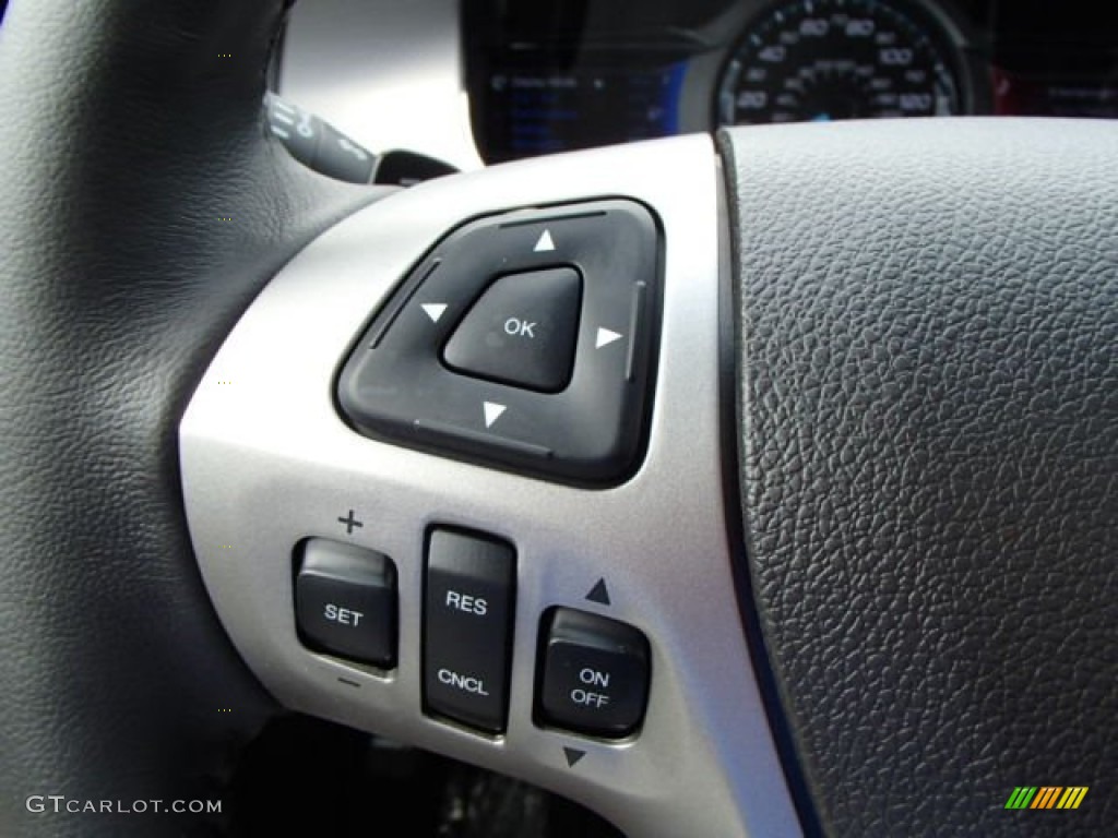 2013 Ford Taurus SHO AWD Controls Photo #81611263