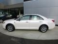 2010 White Platinum Tri-Coat Lincoln MKZ FWD  photo #2