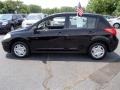 Super Black - Versa 1.8 S Hatchback Photo No. 6