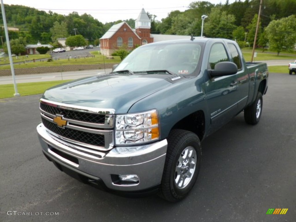 Blue Granite Metallic 2013 Chevrolet Silverado 2500HD LT Extended Cab 4x4 Exterior Photo #81616590