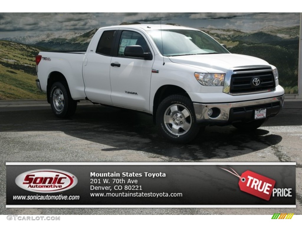 2013 Tundra SR5 TRD Double Cab 4x4 - Super White / Sand Beige photo #1