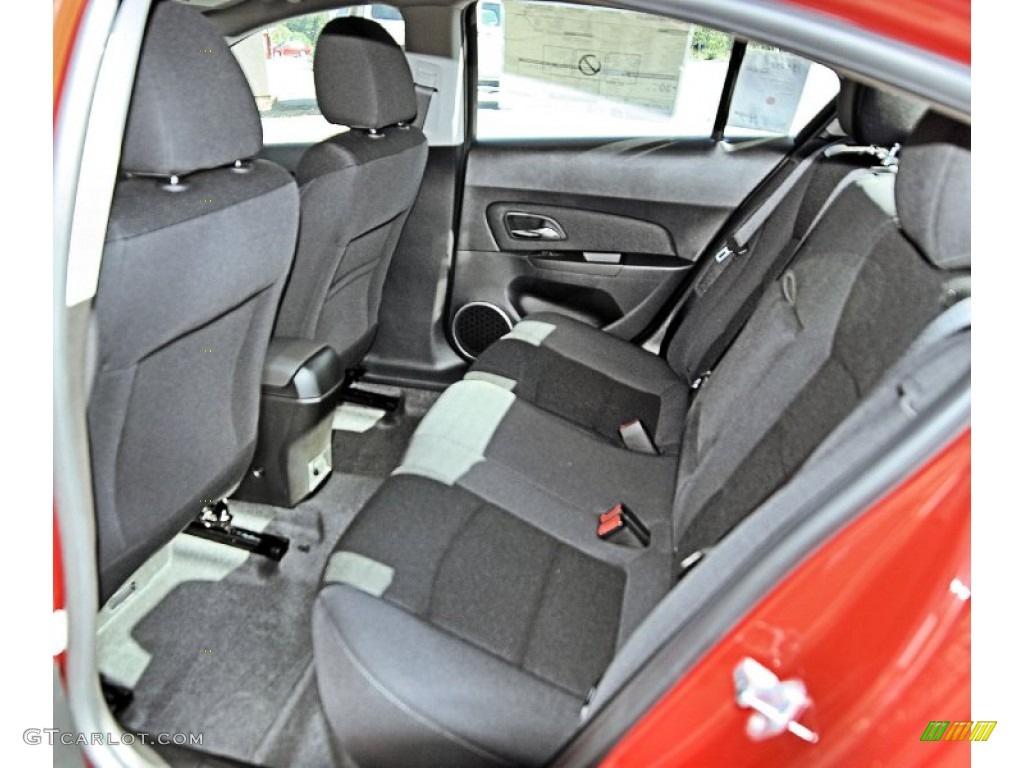 2013 Chevrolet Cruze LT/RS Rear Seat Photo #81620368
