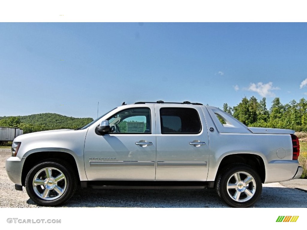 Silver Ice Metallic 2013 Chevrolet Avalanche LT 4x4 Black Diamond Edition Exterior Photo #81620514
