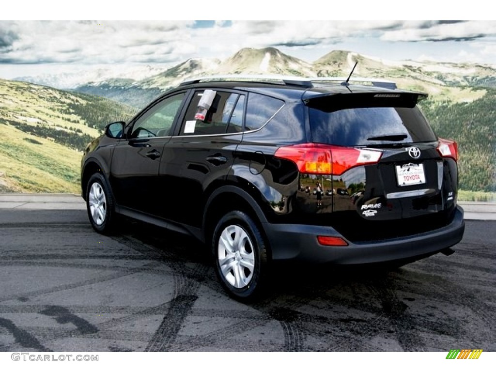 2013 RAV4 LE AWD - Black / Ash photo #2