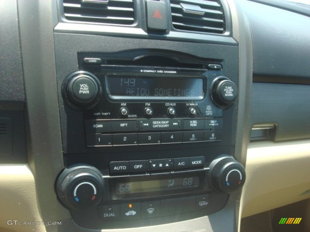 2008 Honda CR-V EX-L 4WD Controls Photo #81622479