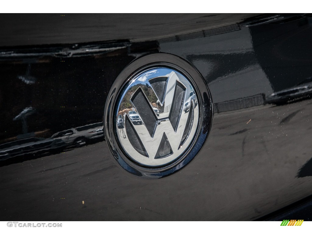 2011 Volkswagen CC Sport Marks and Logos Photo #81623490